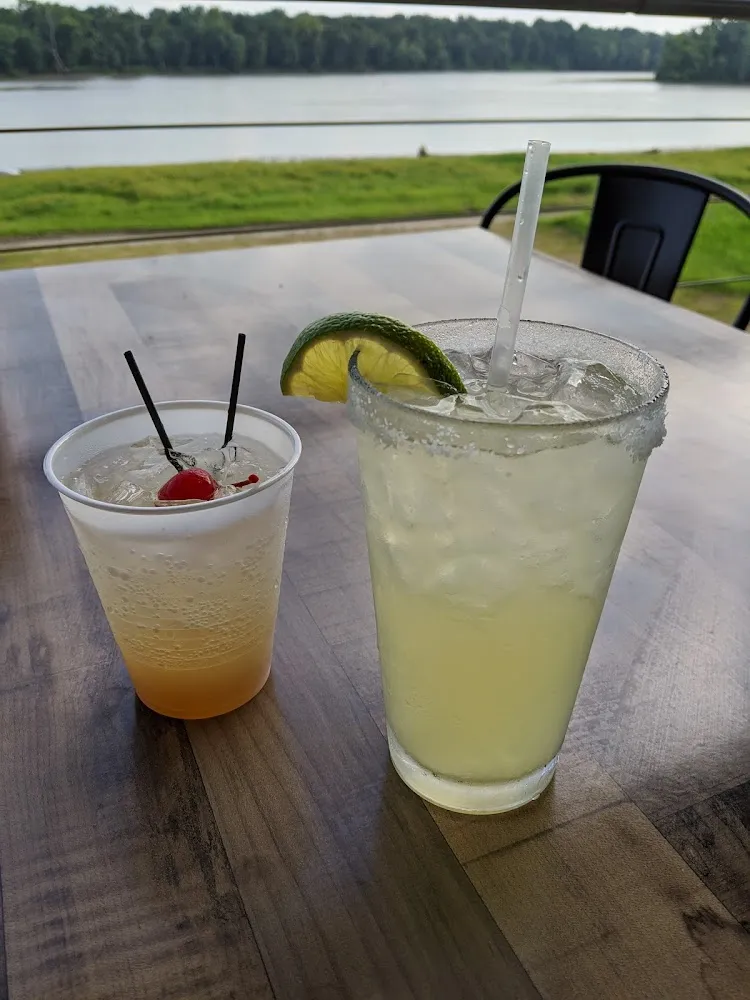 Amaretto Sour Margarita on Rocks